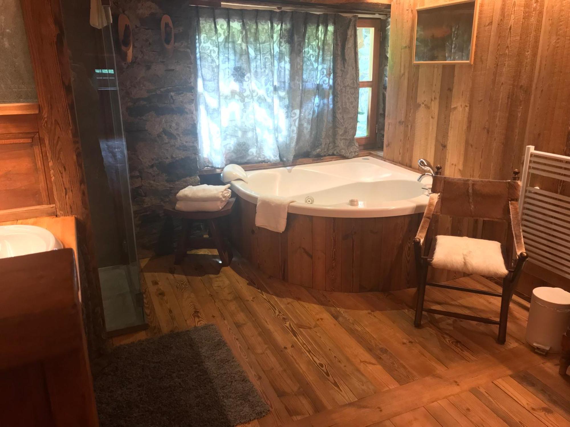 Hotellerie De Mascognaz Champoluc Esterno foto