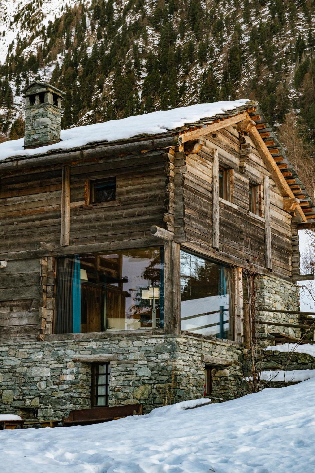 Hotellerie De Mascognaz Champoluc Esterno foto
