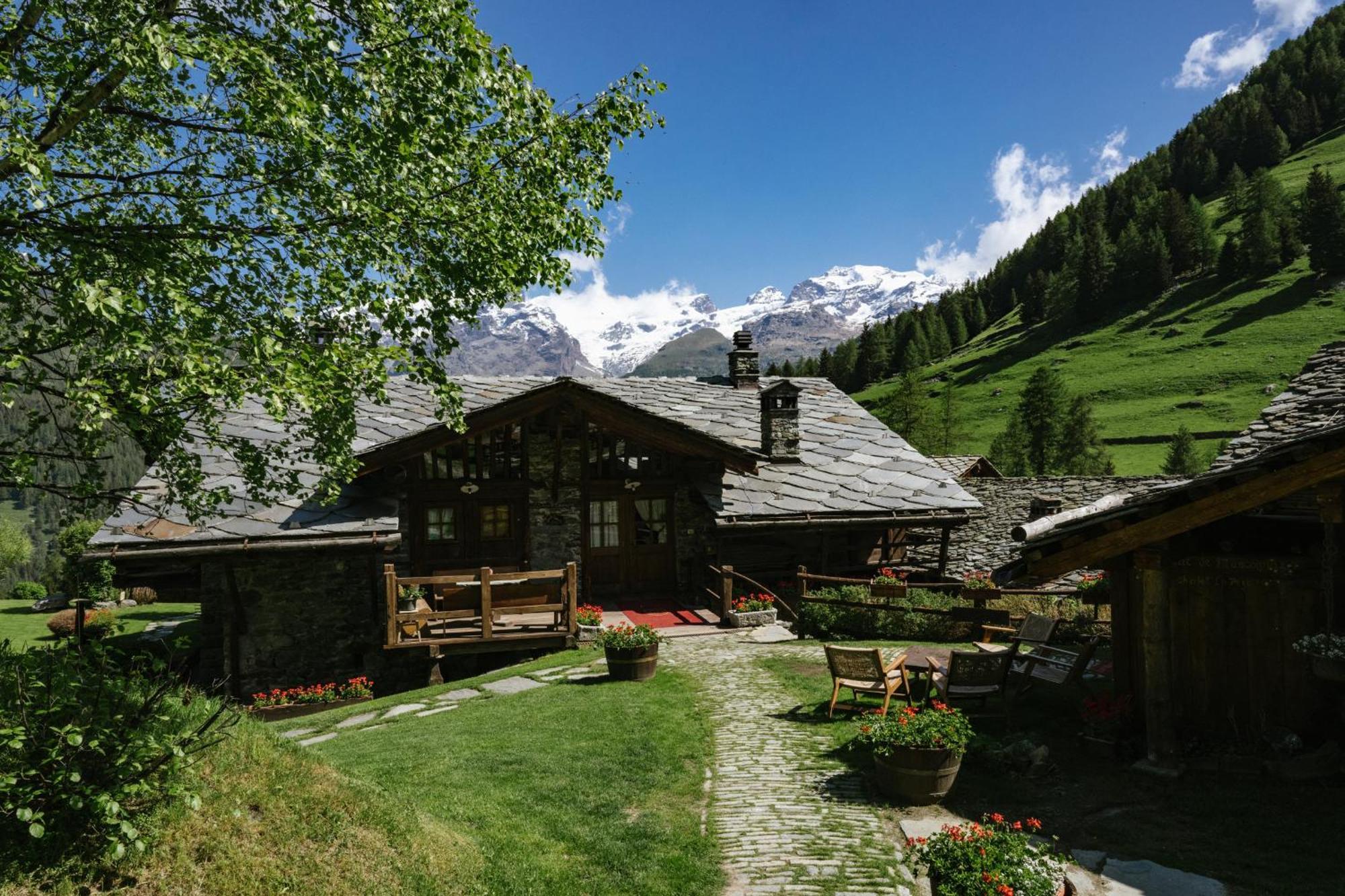 Hotellerie De Mascognaz Champoluc Esterno foto
