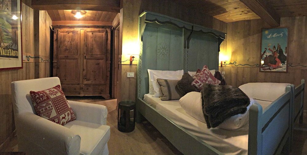 Hotellerie De Mascognaz Champoluc Esterno foto