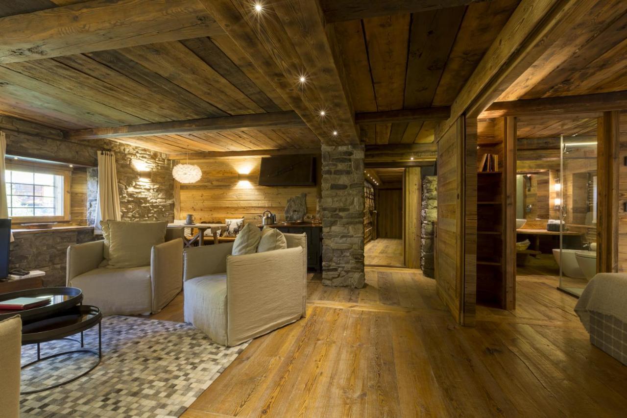 Hotellerie De Mascognaz Champoluc Esterno foto