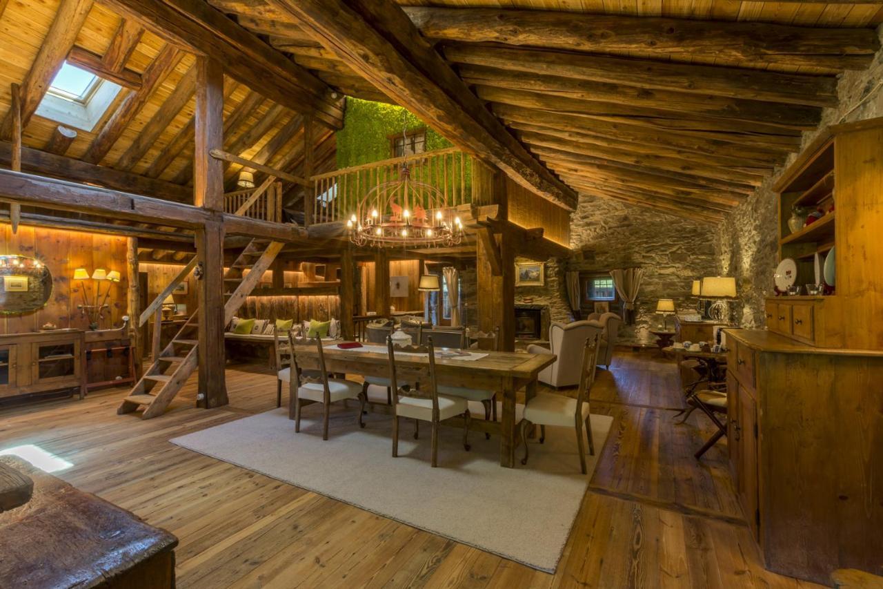 Hotellerie De Mascognaz Champoluc Esterno foto